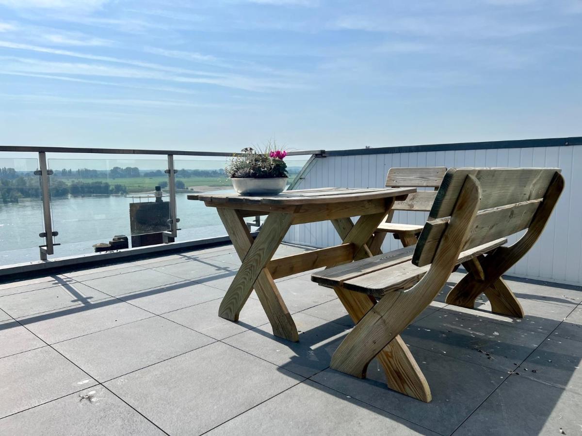 Panorama - Exklusives Apartment An Der Promenade Mit Dachterrasse & Rheinblick Emmerich Exterior photo